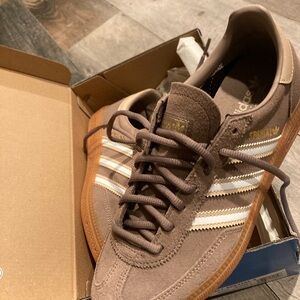 adidas Spezial Classic Suede Sneakers - Brown & White
